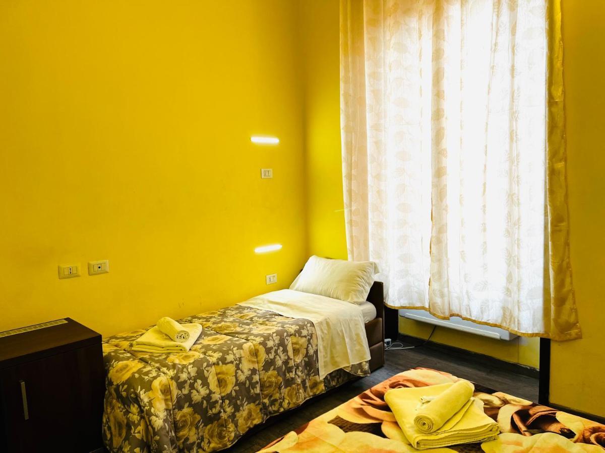 Holiday Rome Guesthouse Roma Exterior foto