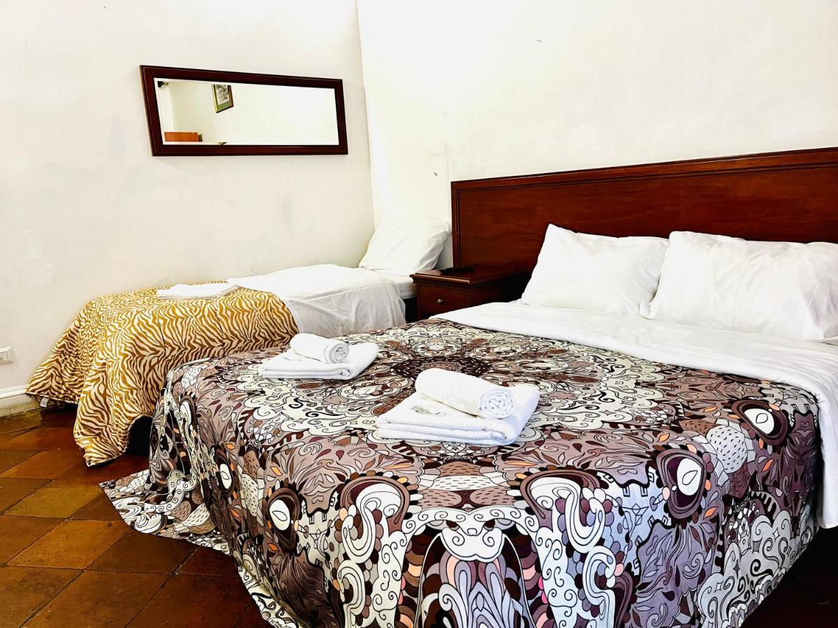 Holiday Rome Guesthouse Roma Exterior foto