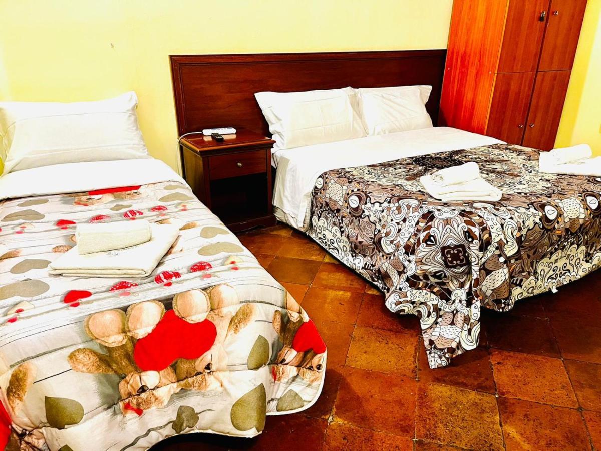 Holiday Rome Guesthouse Roma Exterior foto